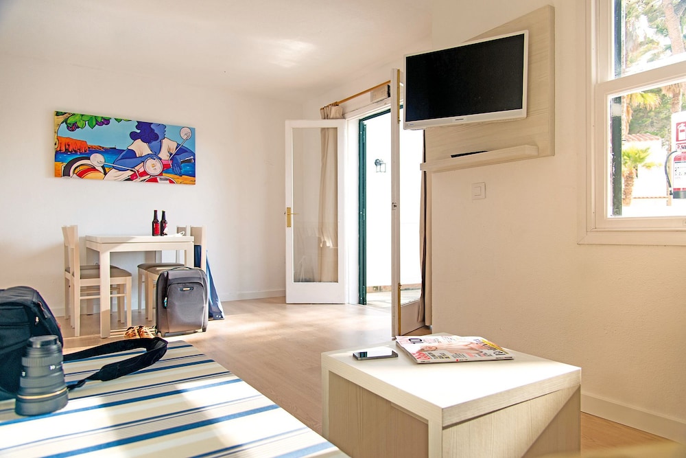 Apartamentos Mar Blanca 40/67