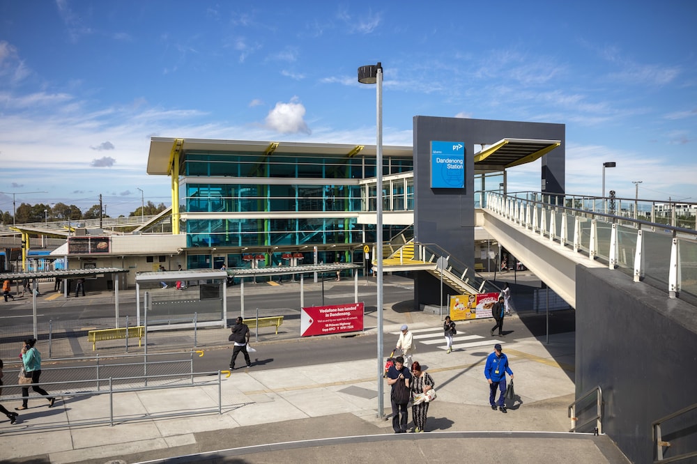 Quest Dandenong Central 3/32