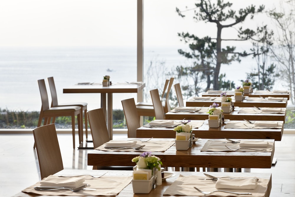 Seamarq Hotel 57/70