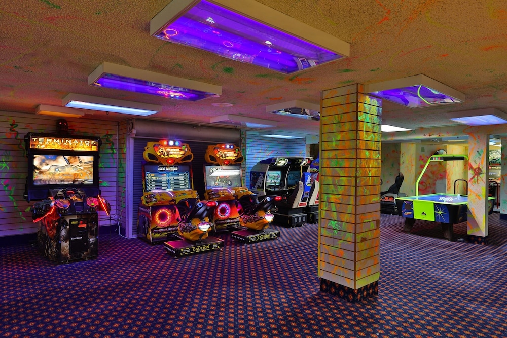 Edgewater Hotel Casino 53/58