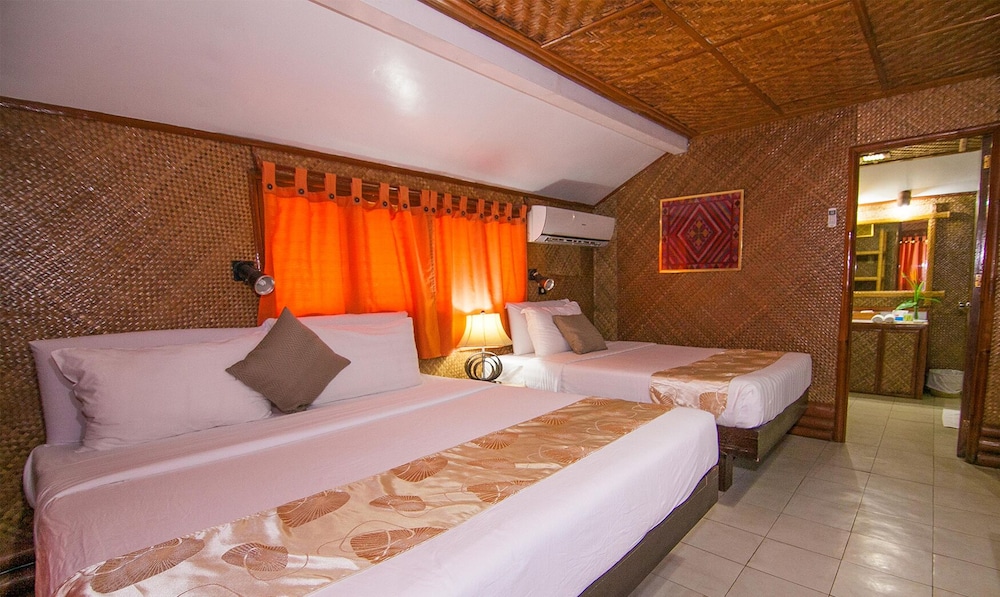 Dakak Park Beach Resort 4/50