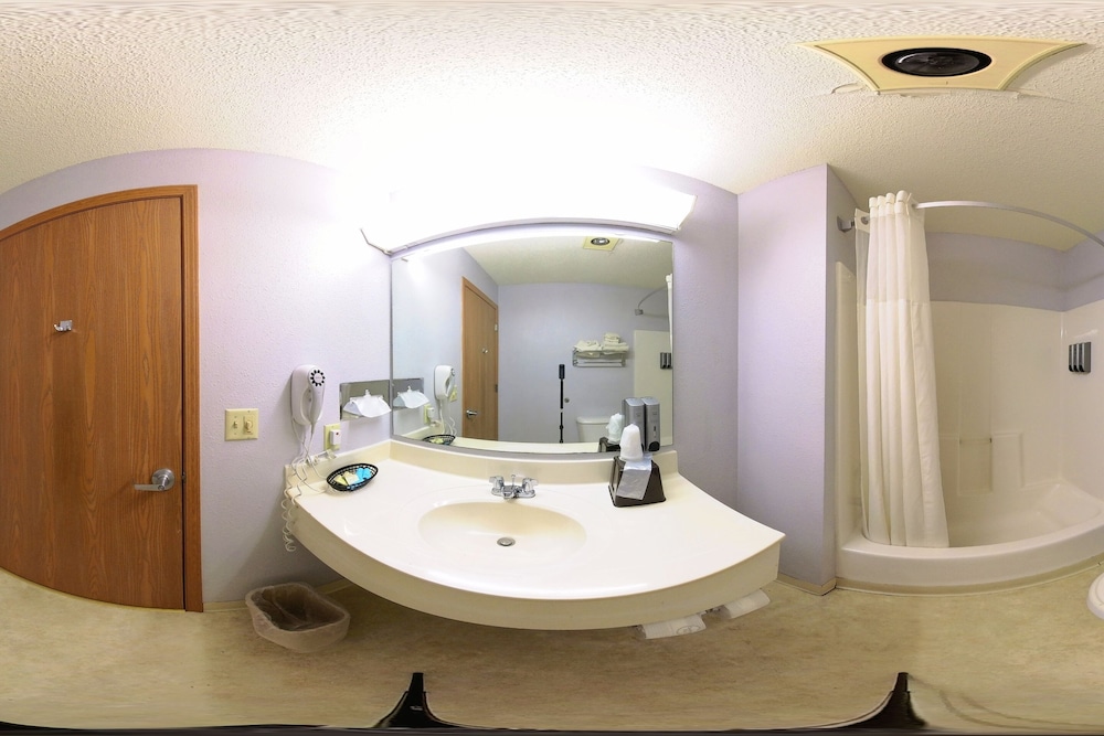 Asteria Inn and Suites 31/31