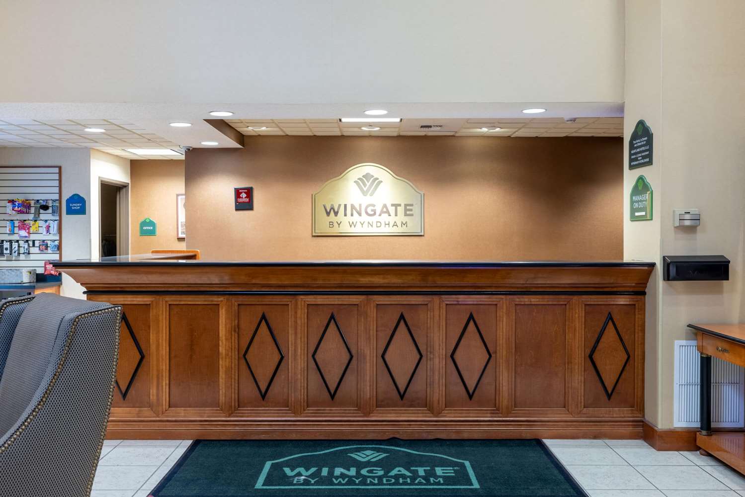 Wingate By Wyndham Gillette 5/54