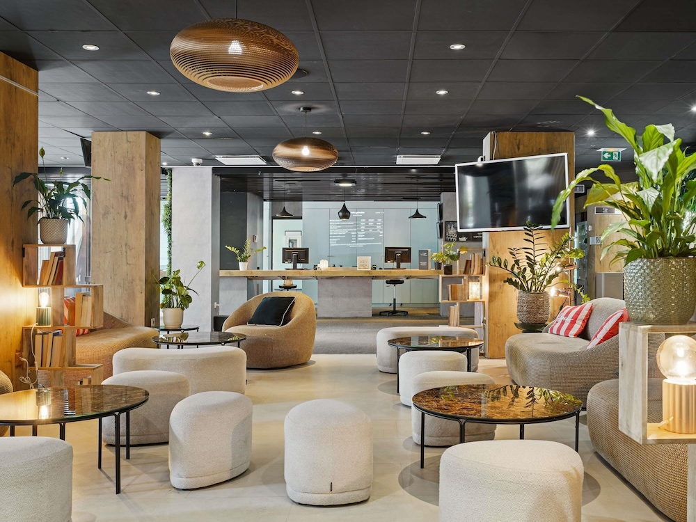 Ibis Paris Porte dOrleans 50/75