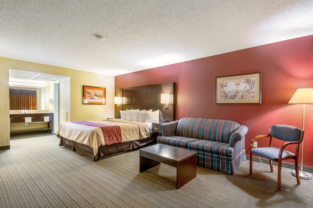 Red Roof Inn Vincennes 27/33