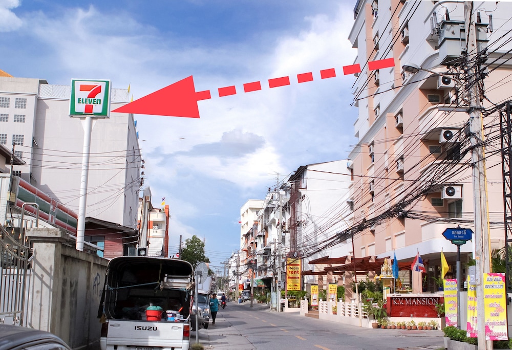 Zen Rooms Sukhumvit 81 39/44