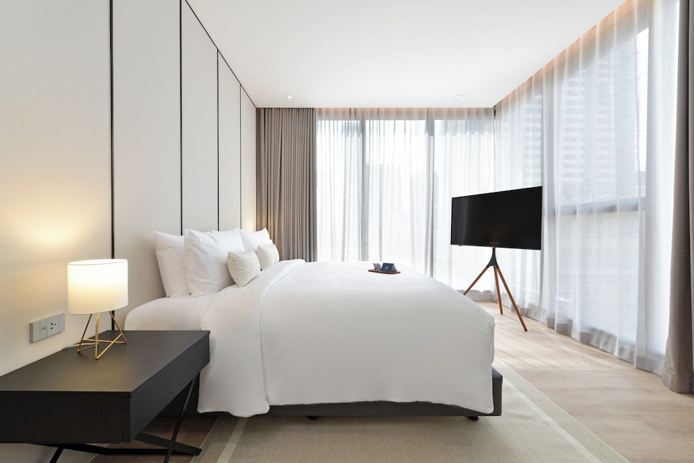 GM Estate Hotel and Executive Apartments 73/85