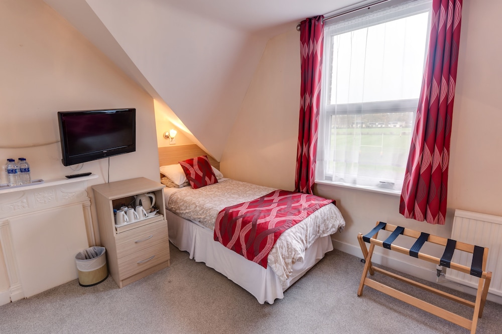 Sportsview Guest House 27/61