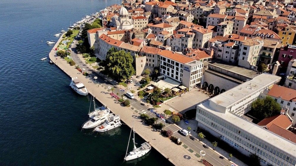Jadran Hotel Sibenik 57/60