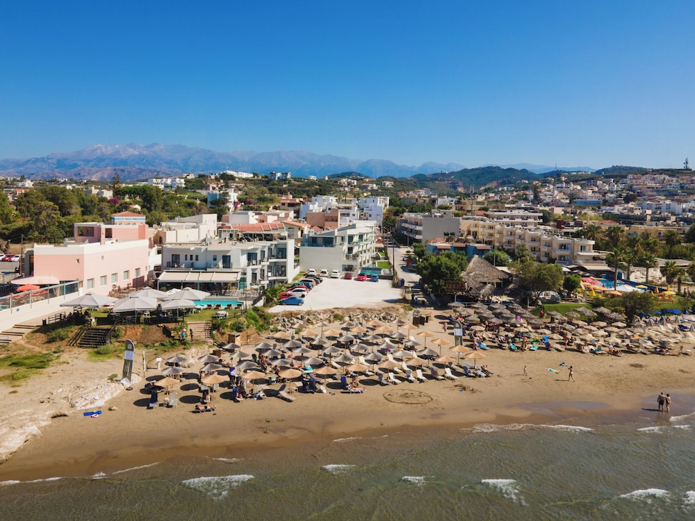 Elia Agia Marina Resort 52/58