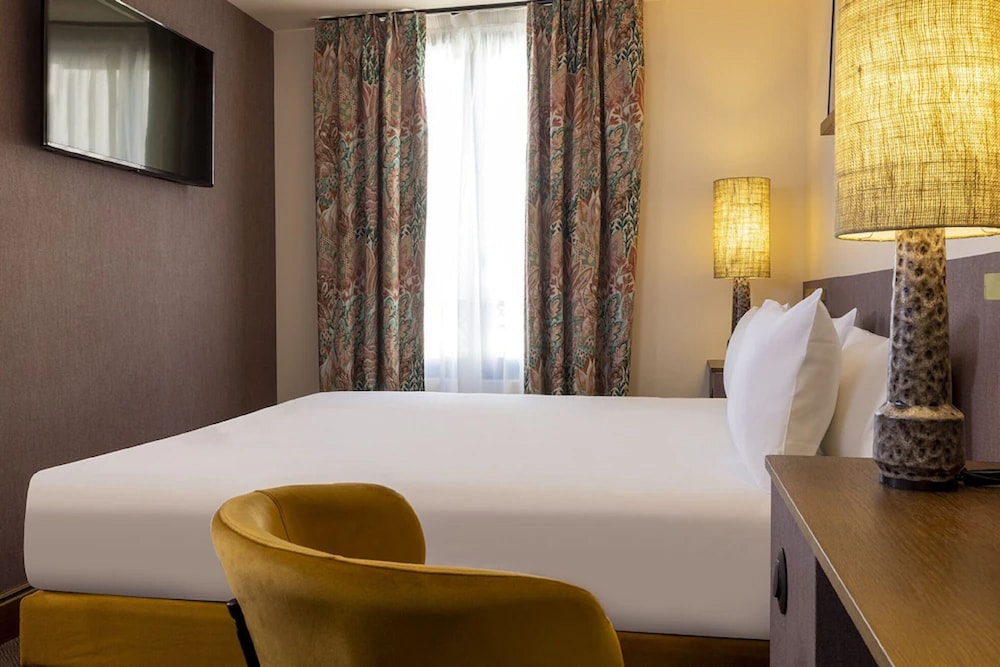 Hotel Ernest 25/49
