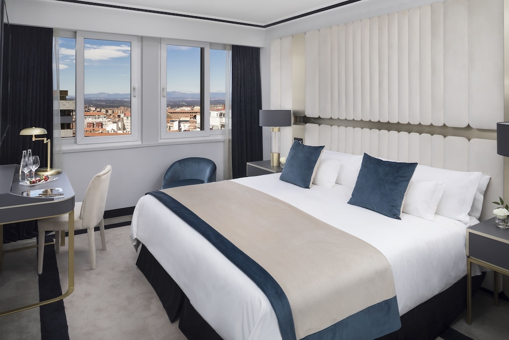 The Level At Melia Castilla 26/76