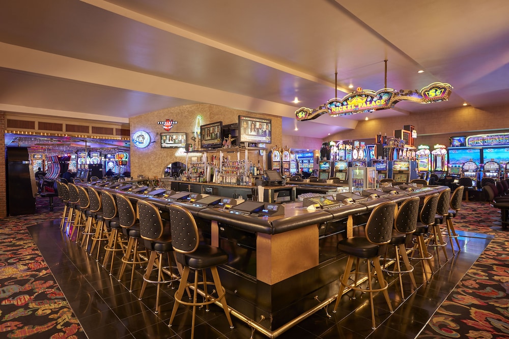 Four Queens Hotel & Casino 49/63