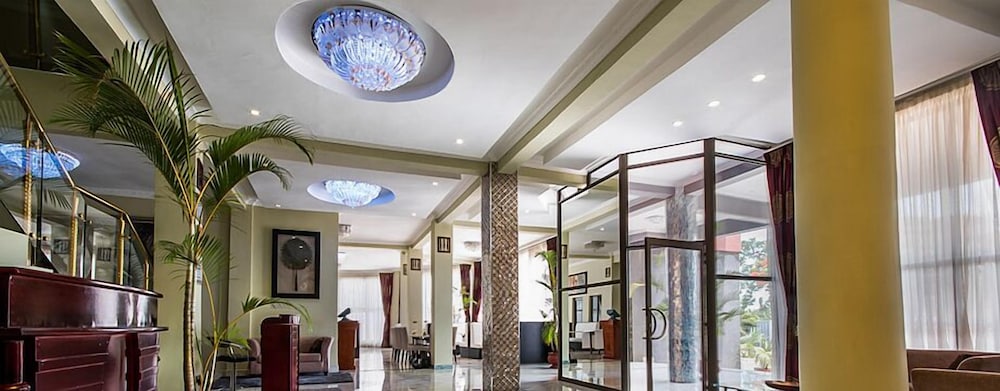 Sherbourne Hotel 3/32