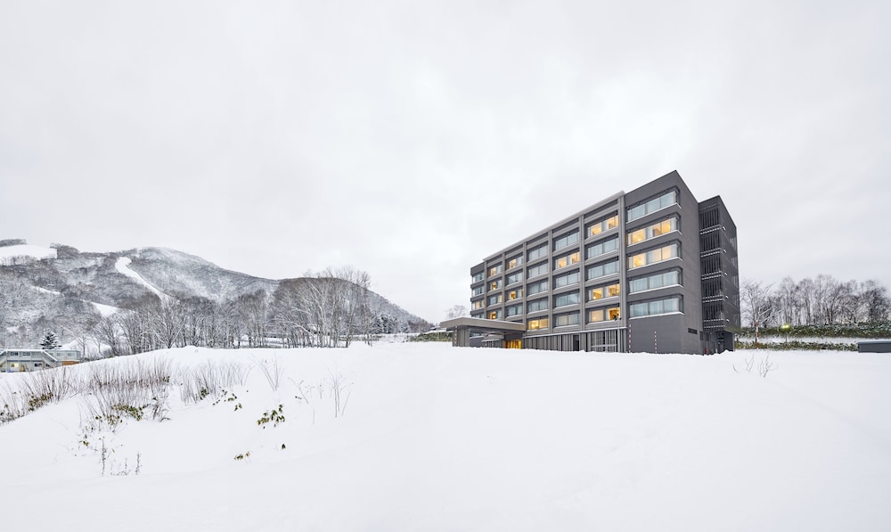 Hinode Hills Niseko Village 4/48