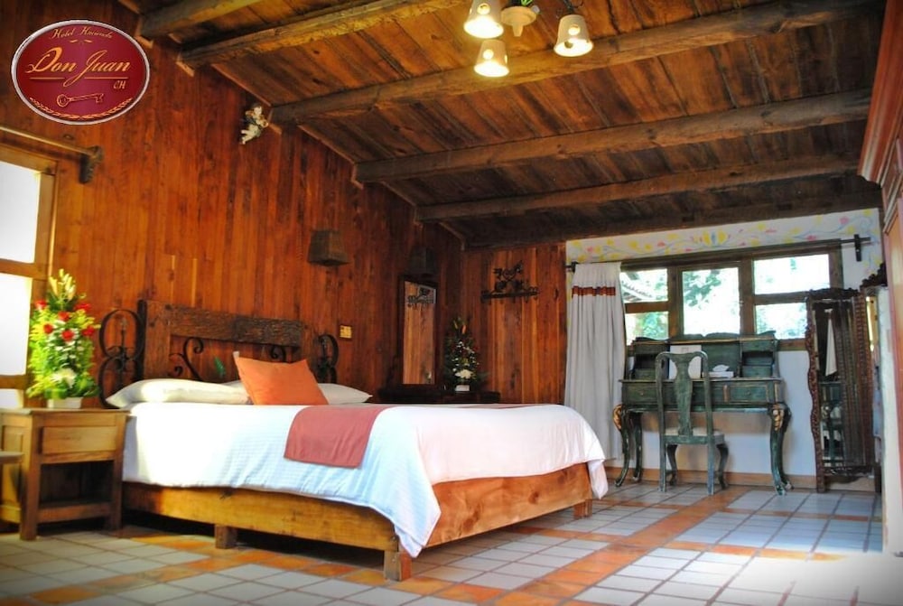 Hotel Azulejos 13/76