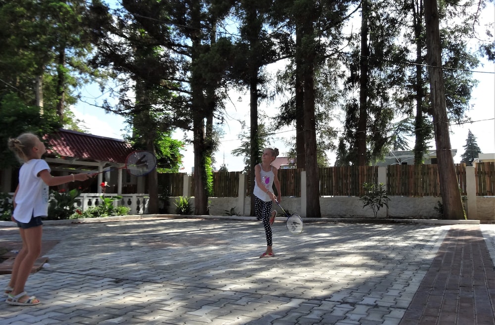 Ritsa Resort 54/70