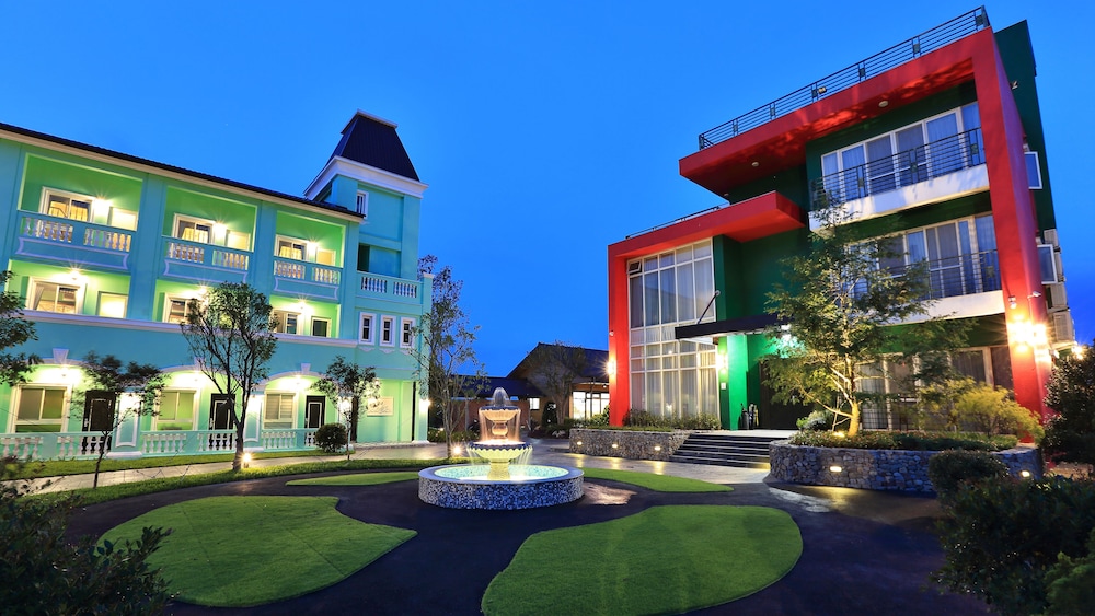 Green Resort 5/50