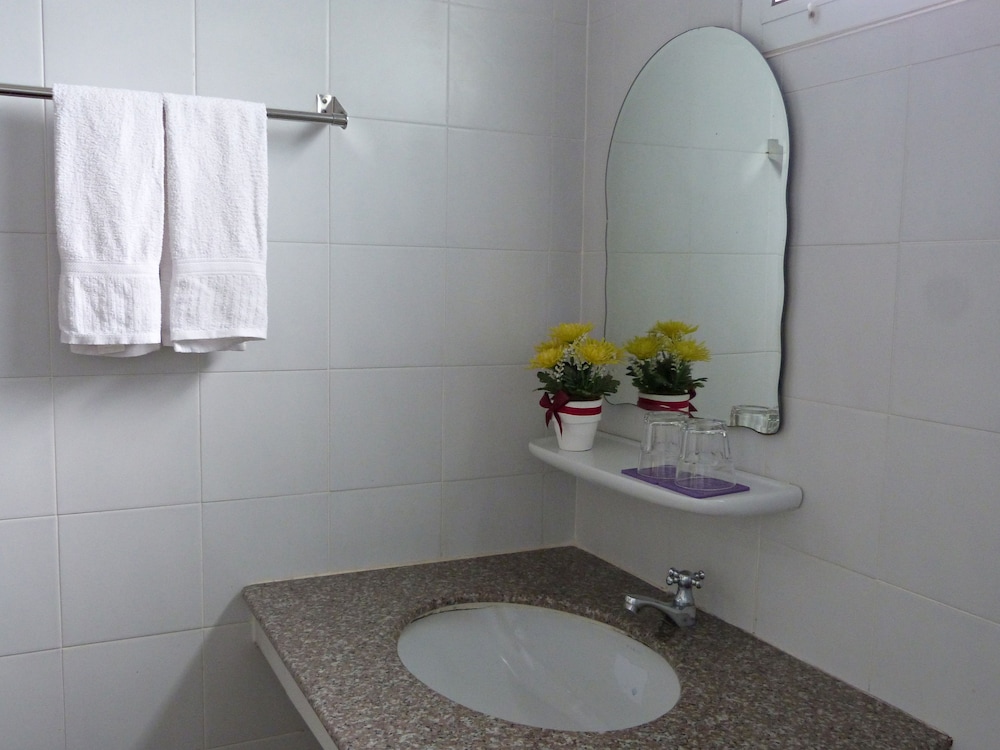 Bann Suan Rachawadee B&B 29/30