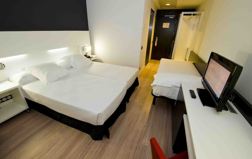 STANDARD, 3 BEDS