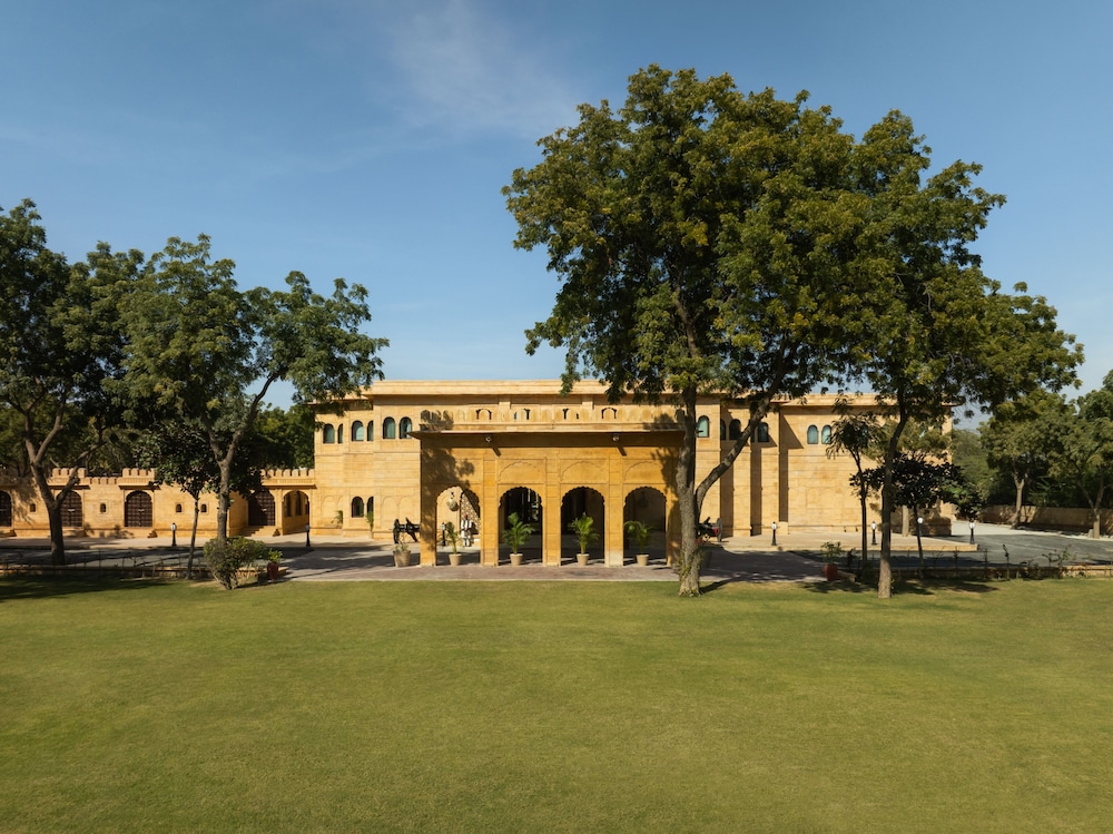 Taj Gorbandh Palace, Jaisalmer 39/43