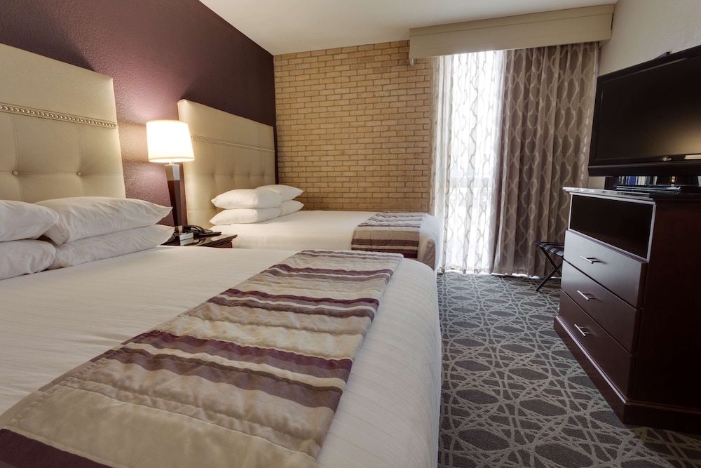 Drury Inn and Suites Northeast San Antonio 5/28