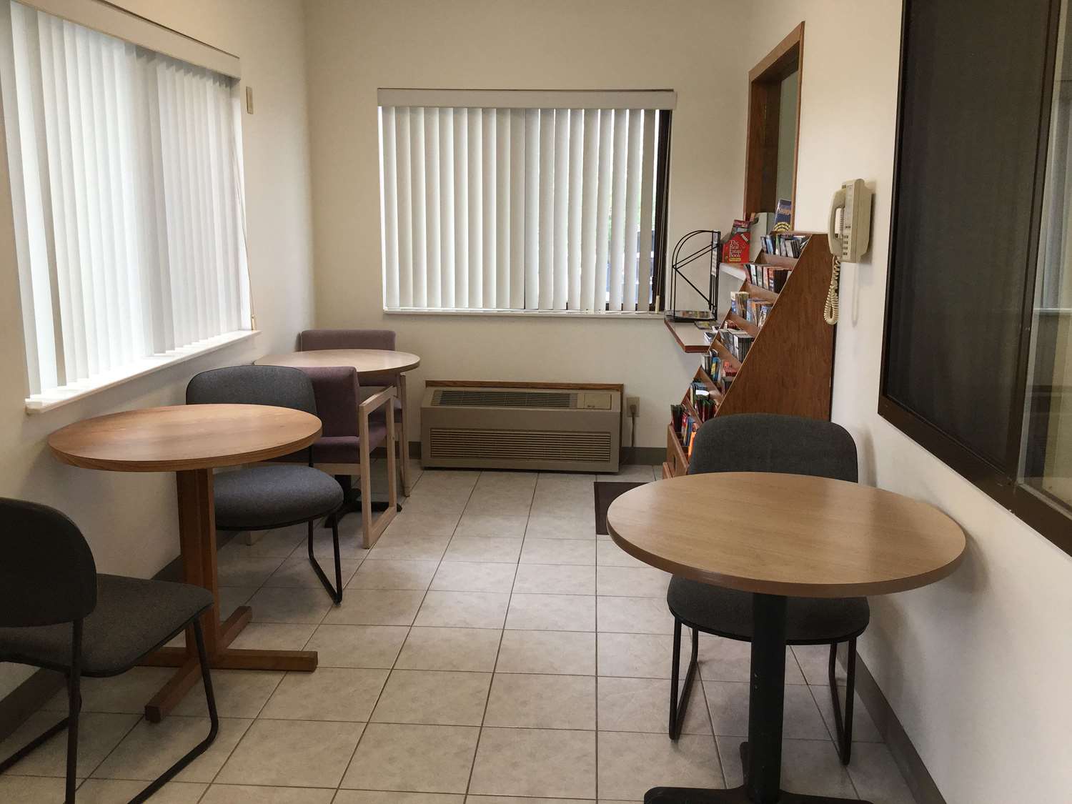 Americas Best Value Inn Champaign 6/8