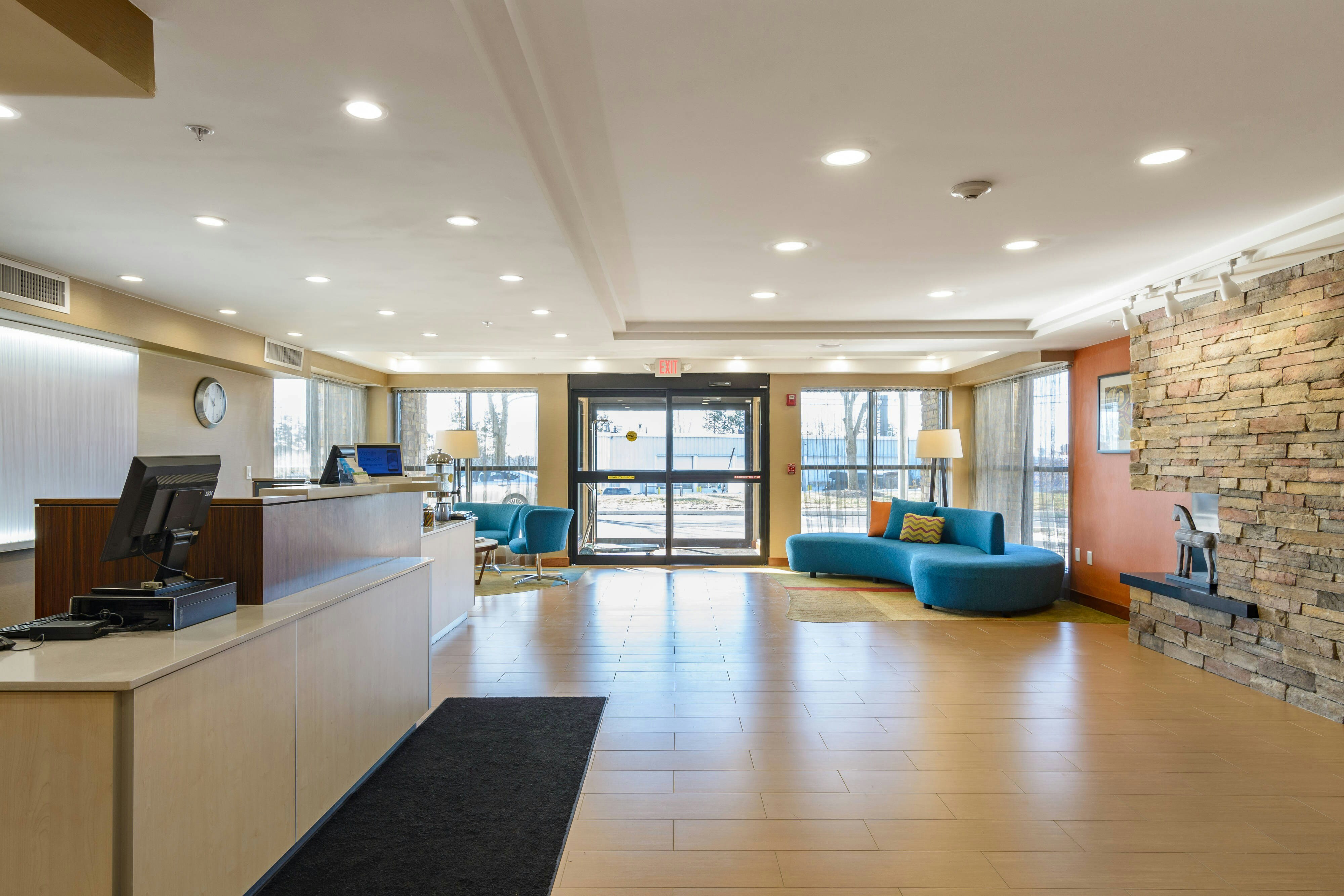Fairfield Inn Manchester - Boston Regional Airport 7/12