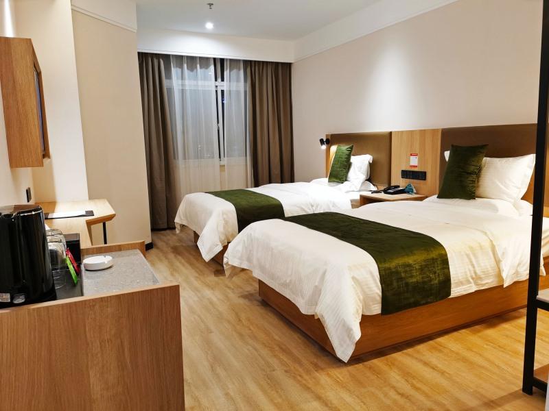 GreenTree Inn Ankang Middle Bashan Road Business Hotel 26/43