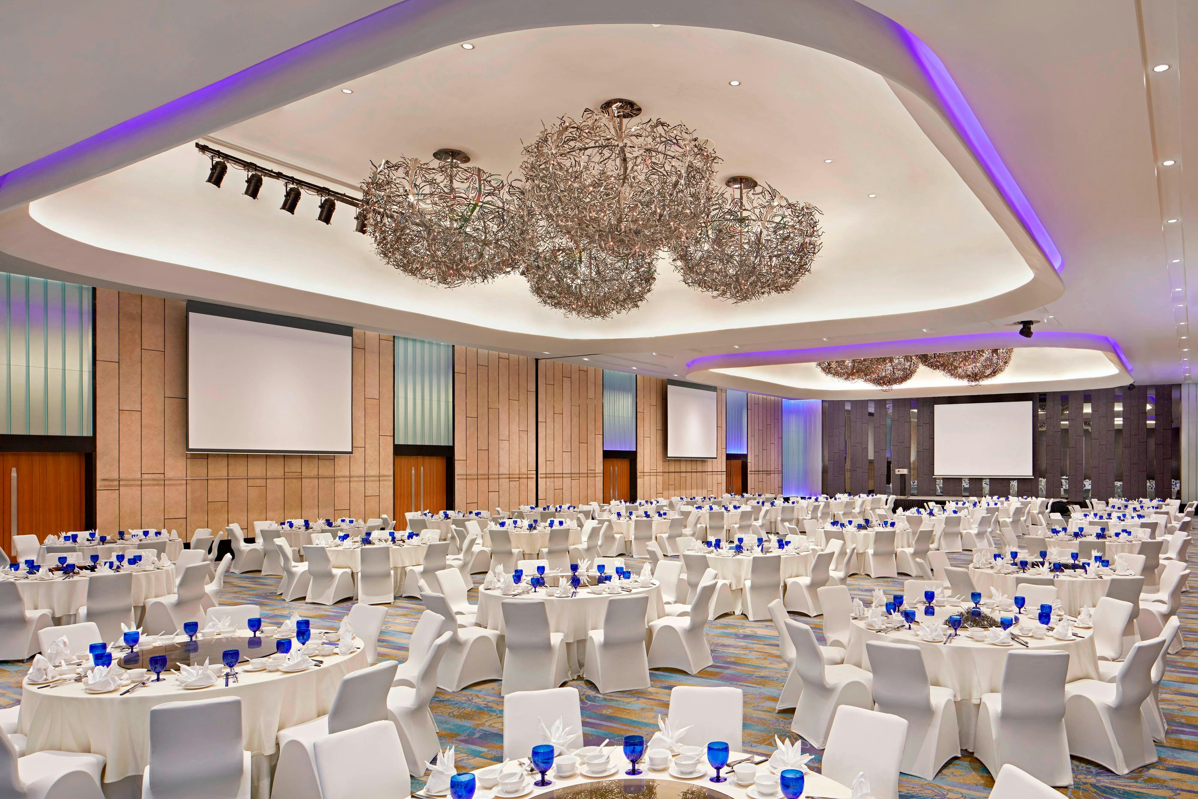 Aloft Kuala Lumpur Sentral Hotel 64/82