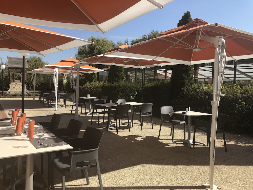 Domaine de La Foret D Orient Natur Hotel Golf Spa 42/55