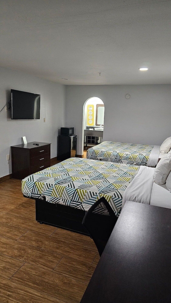 Motel6 Denham Springs, LA 30/50