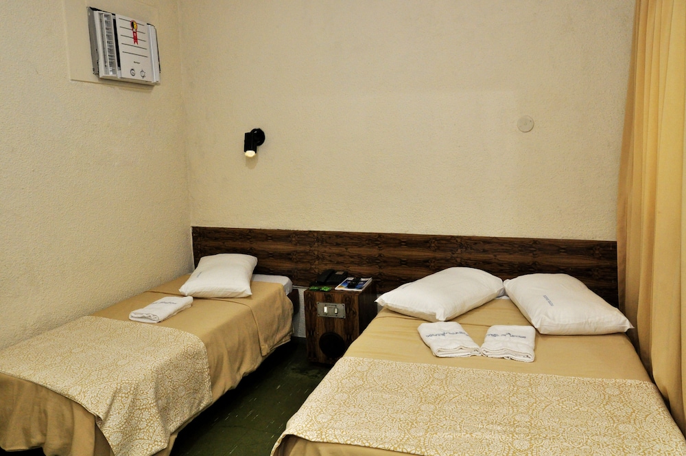HOTEL RIAZOR 18/55