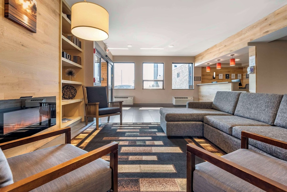 Comfort Inn & Suites Liverpool - Syracuse North 22/41