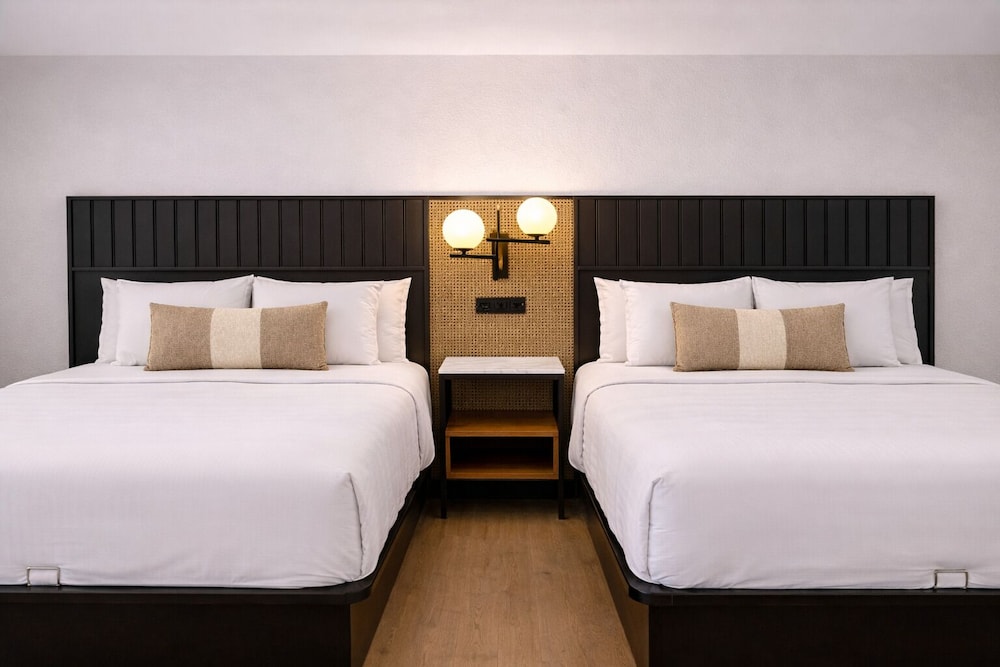 Merry Acres Inn 13/50