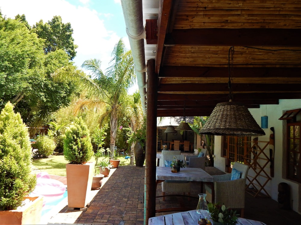 Khashamongo Guesthouse 44/50