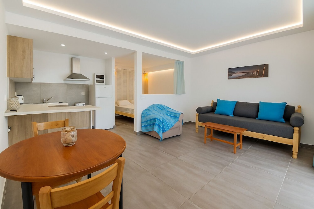 Iniohos Zante Hotel & Suites 28/50