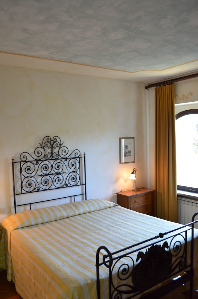 Il Casale Del Cotone And Rocca Degli Olivi 4/49