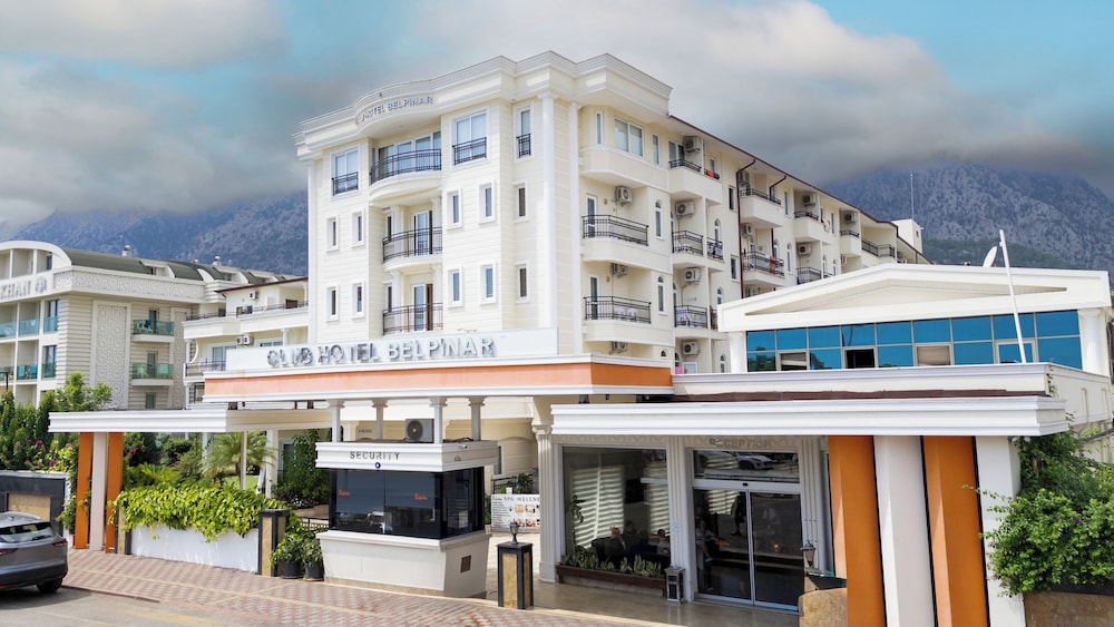 Club Hotel Belpinar 2/50