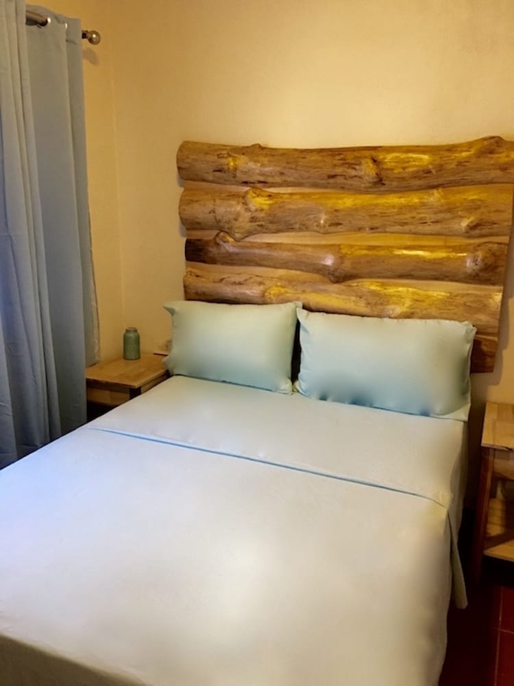 Ten North Tamarindo Beach Hotel 36/70