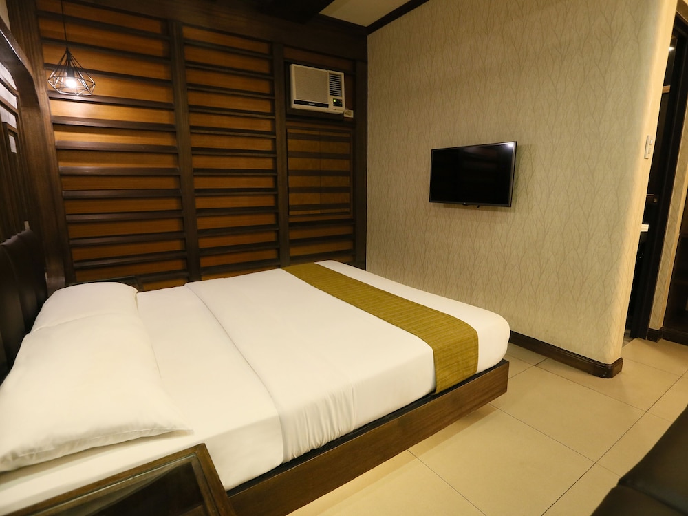 Hotel Ava Malate, Manila 9/63