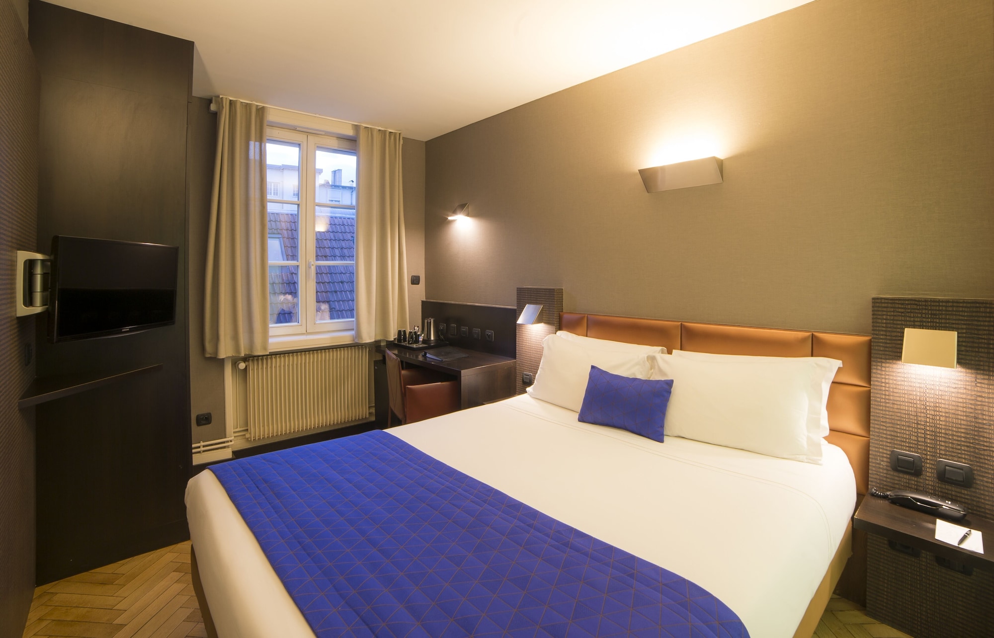 STANDARD, DOUBLE BED