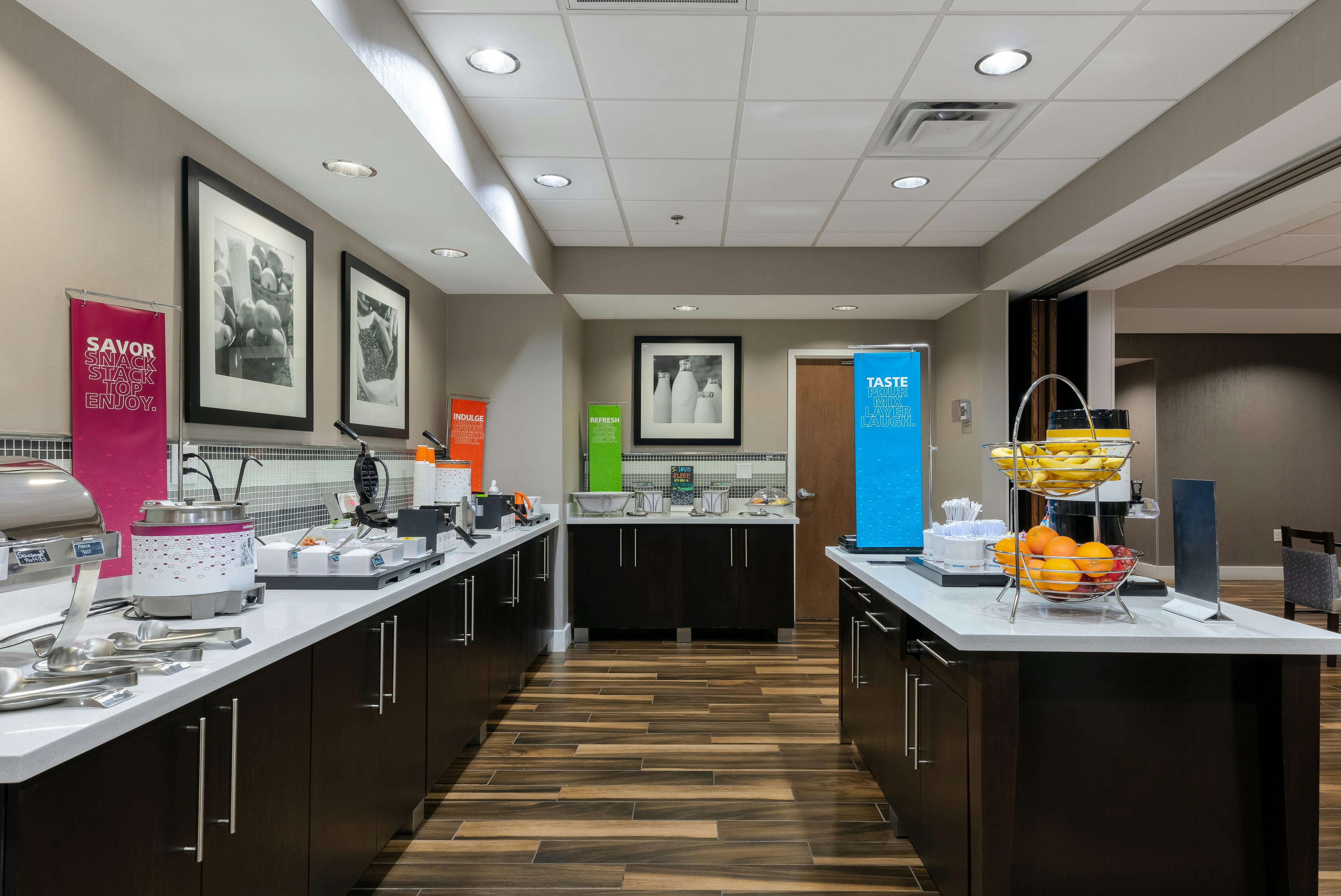 Hampton Inn Emersonlakepoint Ga 40/55