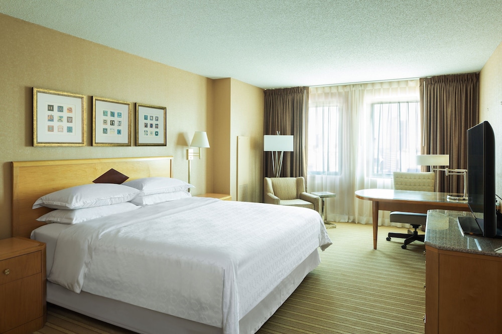 Room at Sheraton Atlantic City Convention Center Hotel, ATLANTIC CITY - NJ