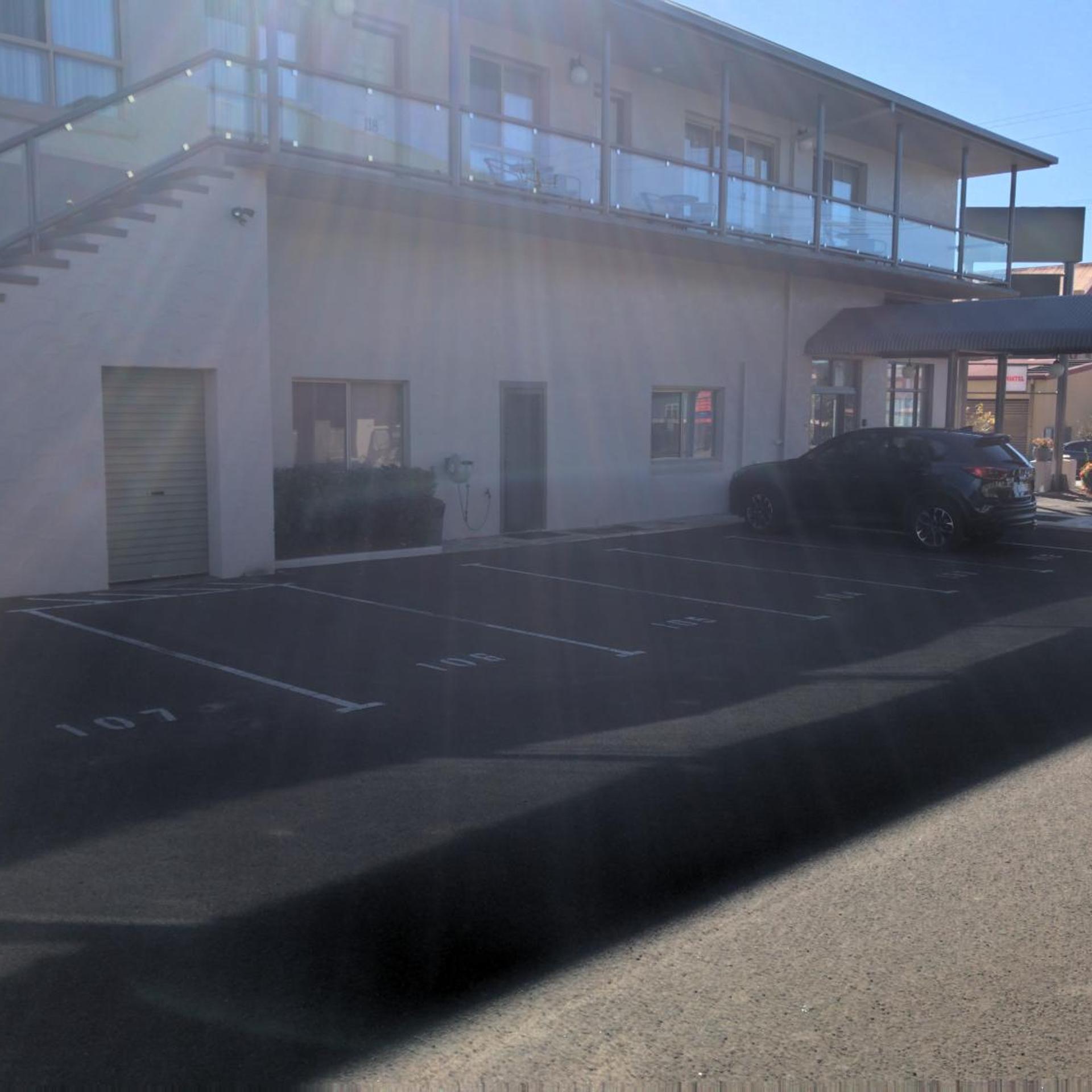 NEW ENGLAND MOTOR INN 5/40