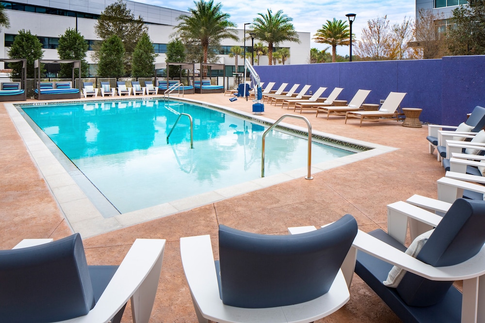 Hotel Indigo Gainesville-Celebration Pointe 1/71