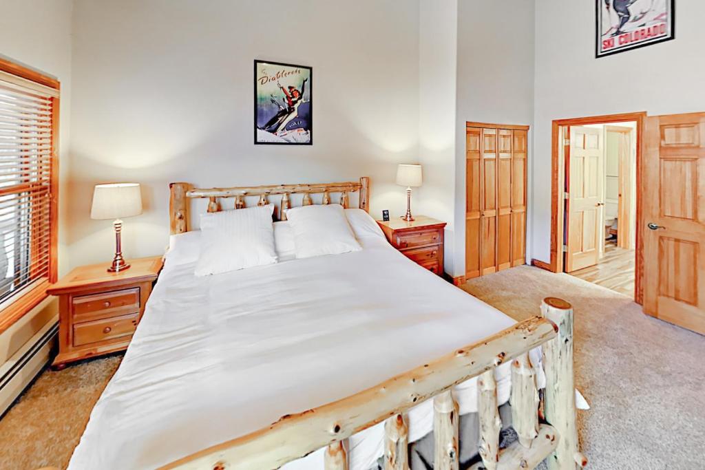 4 Bedrooms, Condominium, 4 Bathrooms