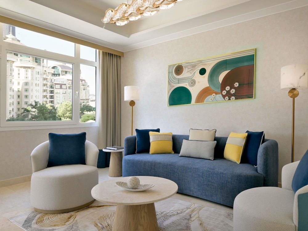 Swissotel Al Murooj Dubai 58/82