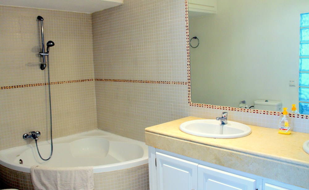 Apartamentos Puerto Sherry 47/50