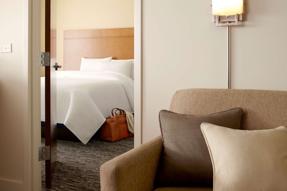 Room at Hyatt House Augusta Downtown, AUGUSTA - GA